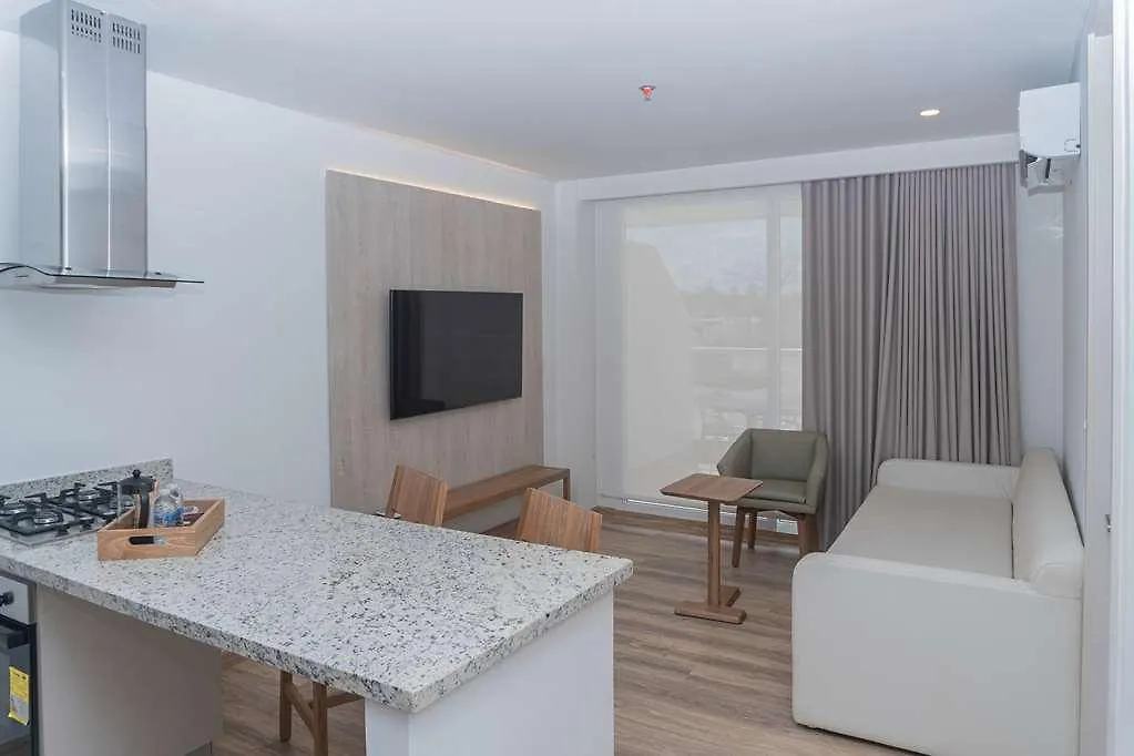 Wyndham Santa Marta Aluna Beach Apartments Hotel