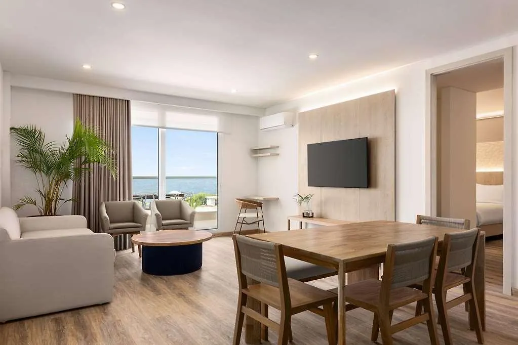Wyndham Santa Marta Aluna Beach Apartments